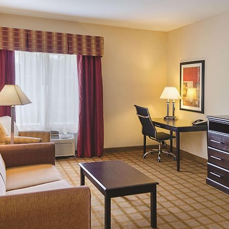 La Quinta By Wyndham Mobile Satsuma / Saraland Hotel Bagian luar foto