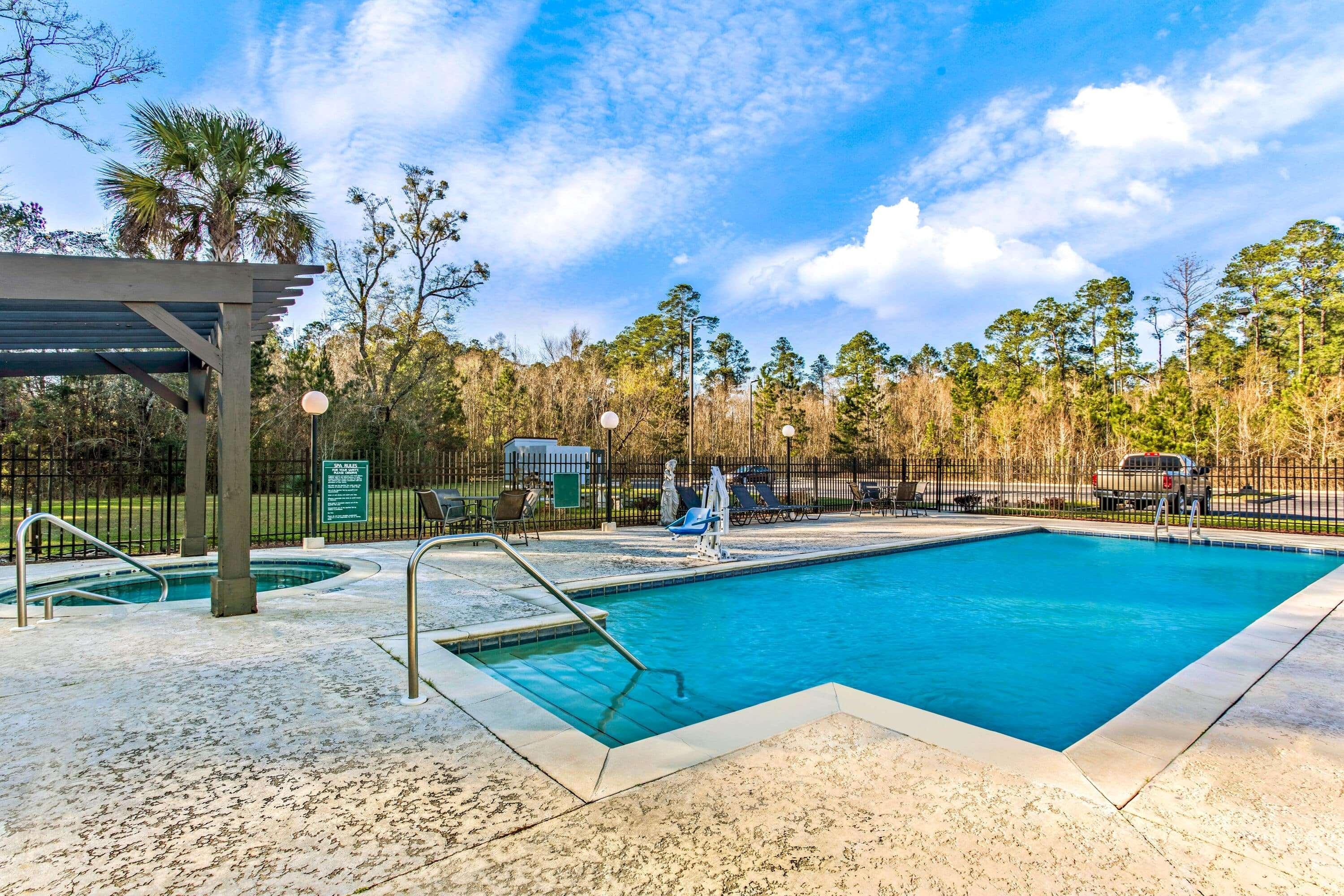 La Quinta By Wyndham Mobile Satsuma / Saraland Hotel Bagian luar foto